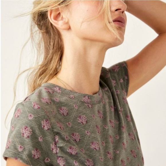 NWT Free People Mix It Up Baby Tee in Charcoal Combo - Picture 4 of 7